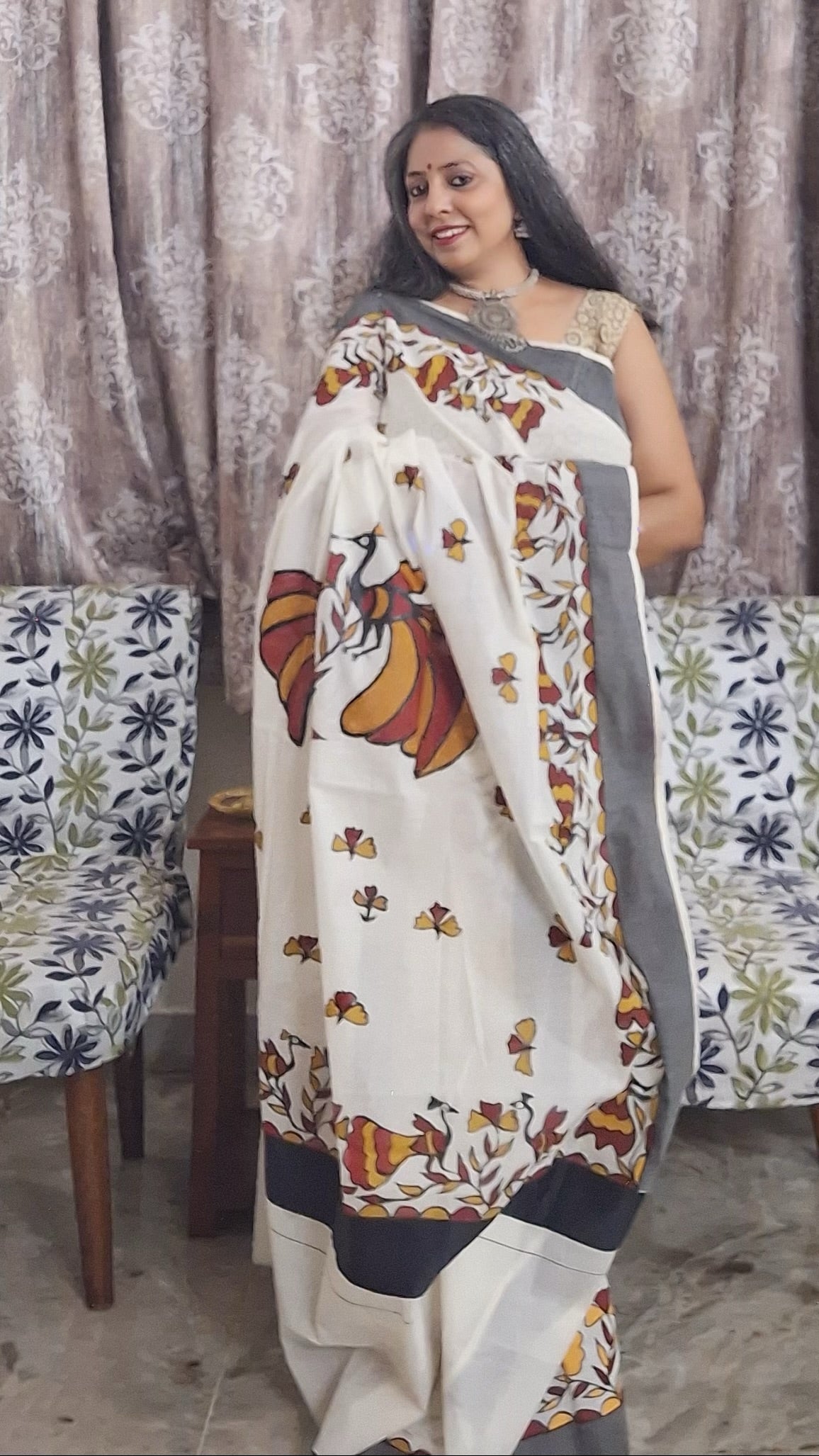 Sohrai Hand Painted Kerala Cotton Saree – Earthsong Birds on Off White