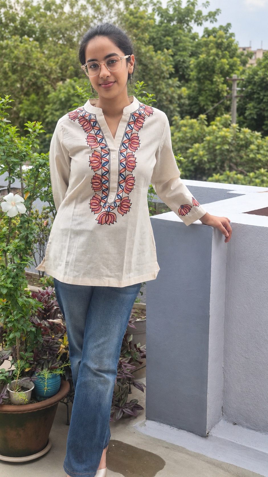 Ivory Pure Cotton Hand-Painted Madhubani Art Short Kurta