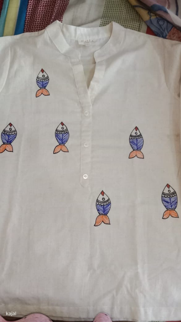 Ivory Pure Cotton Hand-Painted Madhubani Art Short Kurta