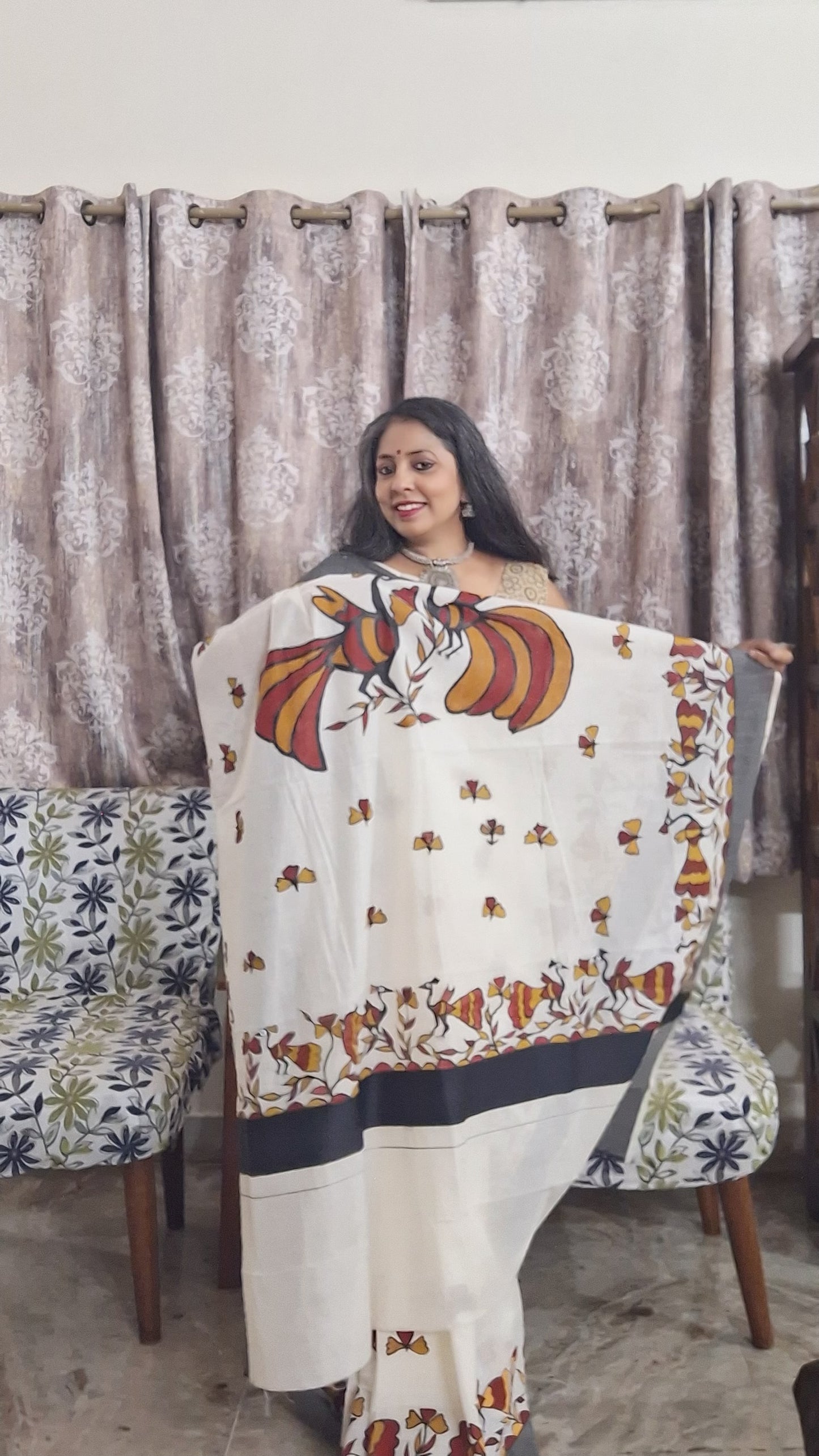 Sohrai Hand Painted Kerala Cotton Saree – Earthsong Birds on Off White