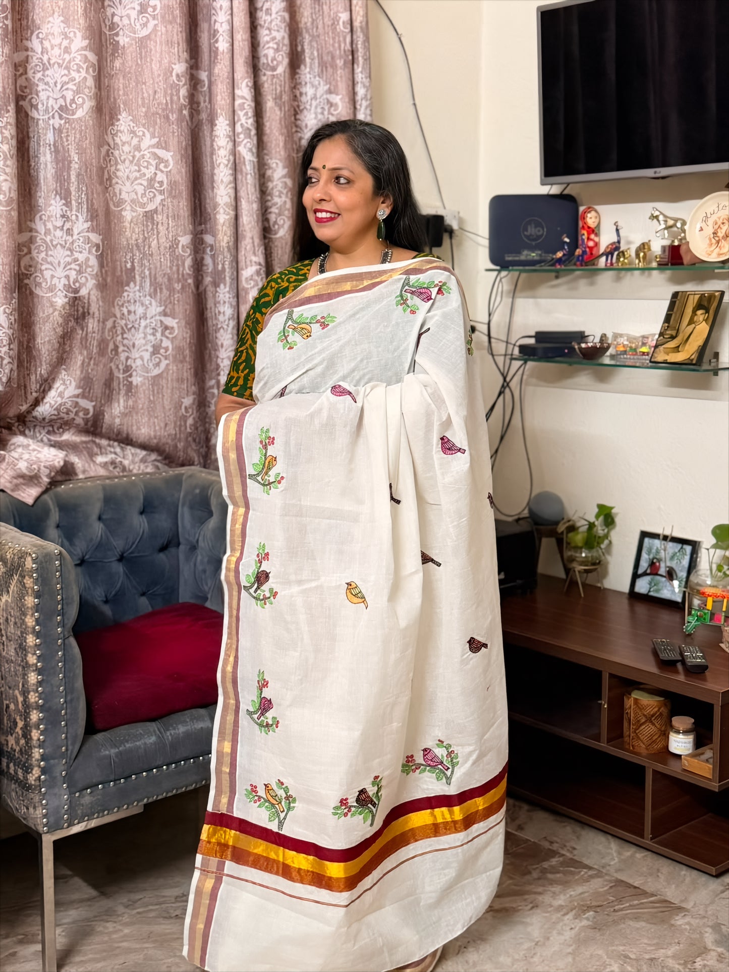 Sujni Art Embroidered Birds Kerala Cotton Saree | Rangika Studio