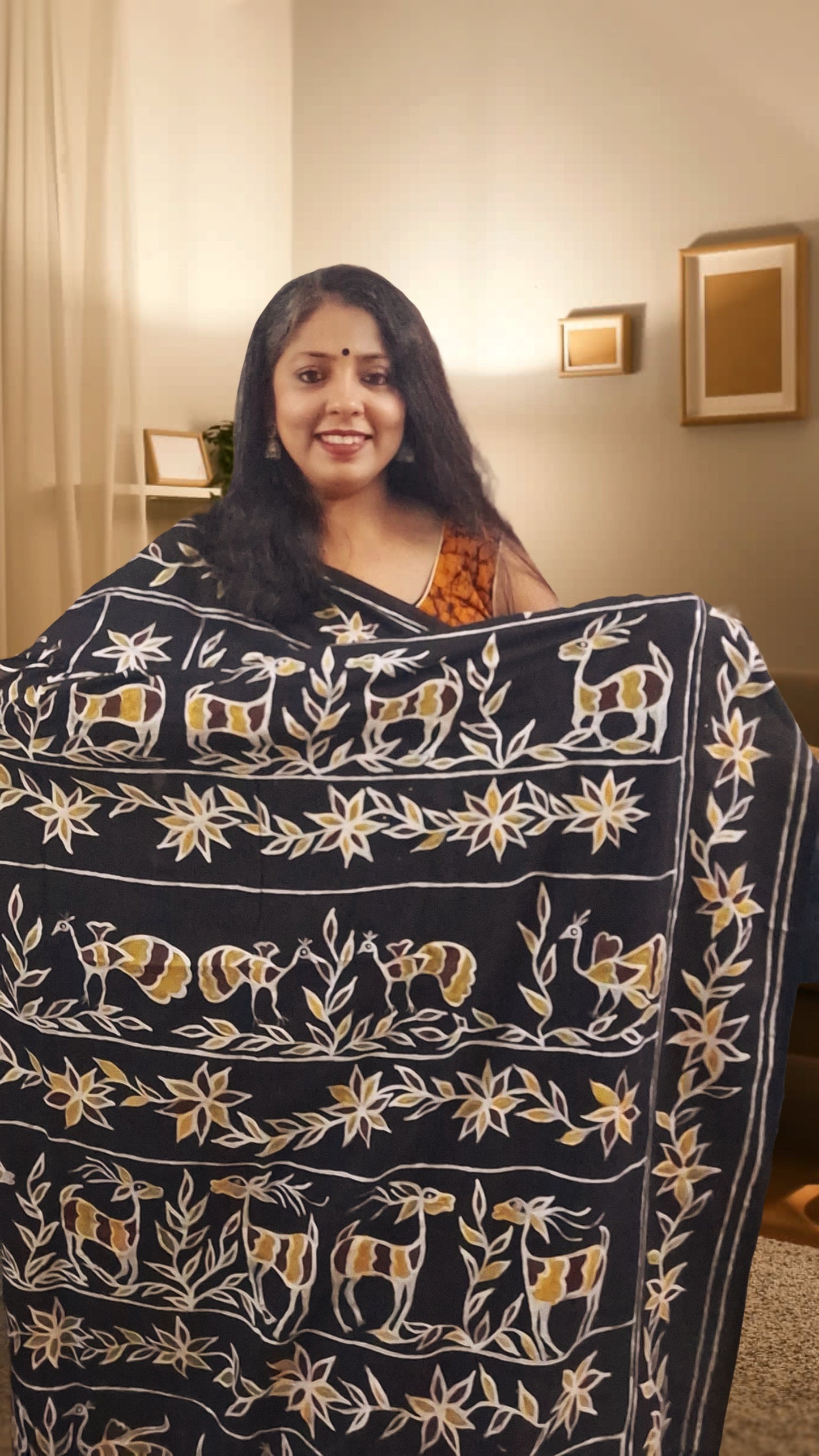Sohrai Symphony – Hand-Painted Sohrai Art Katan Silk Saree